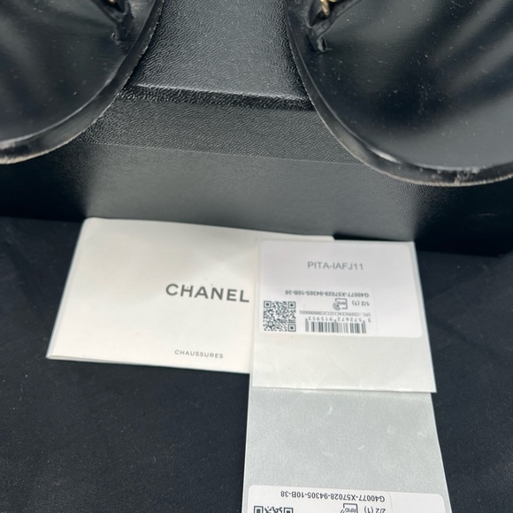 CHANEL 2023 interlocking CC logo gladiator open toe black sandals size 38 w/box - Picture 14 of 16